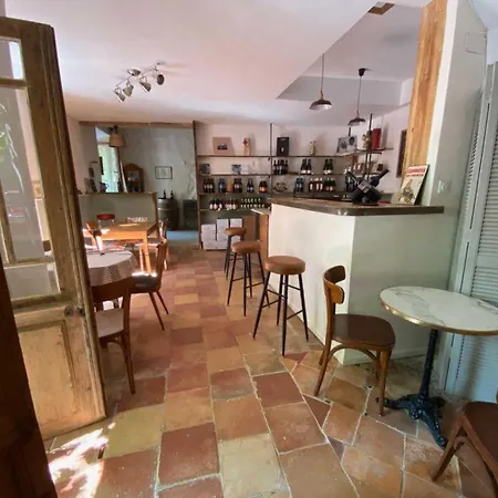 Casa de Férias De La Jument Rousse *